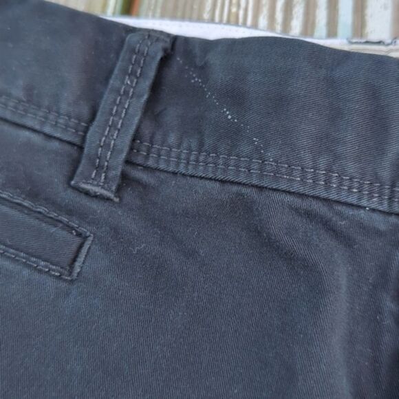 Women's Old Navy 8 M Medium Shorts Chino Khakis Black Stretch 4 Pockets‎ - Picture 4 of 14